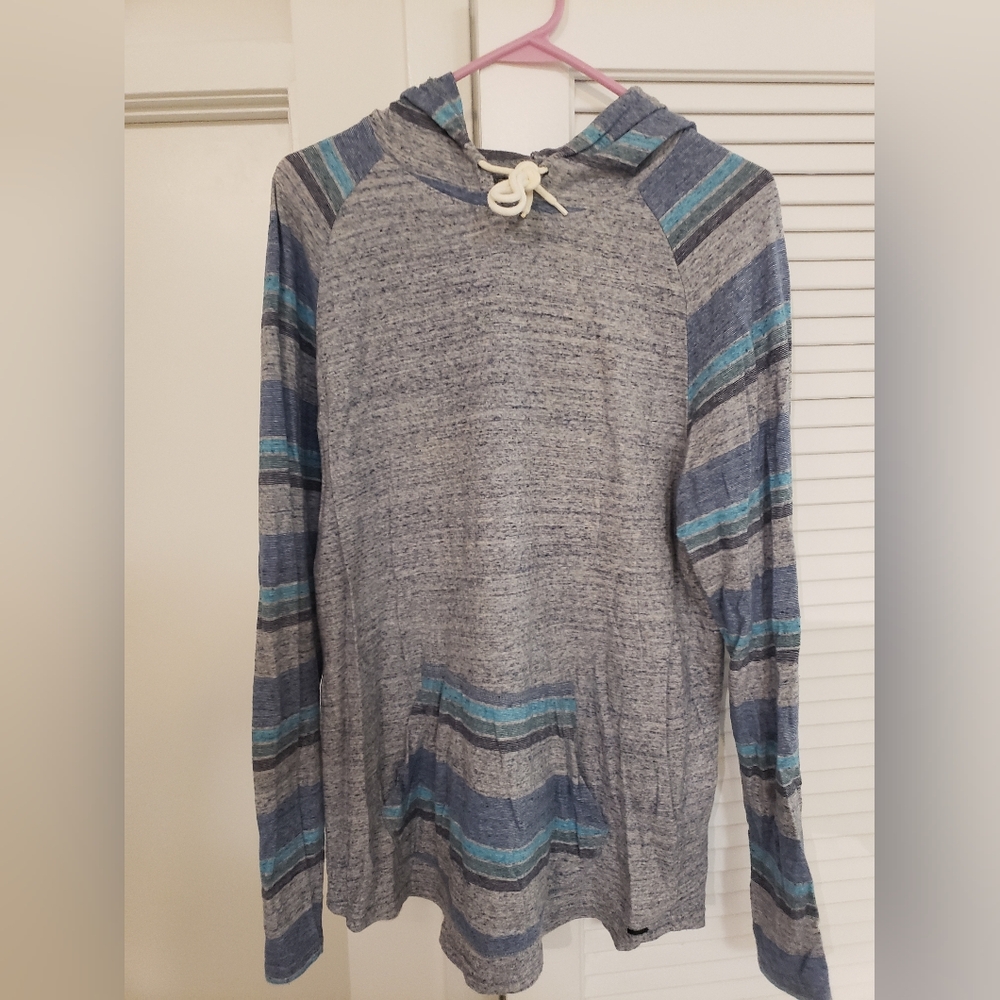 On the Byas Heathered Blue and Gray Hoodie Sweater Men Size Large